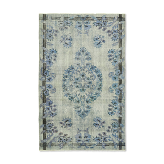 Handwoven oriental 1980s 180 cm x 277 cm blue rug