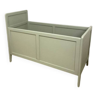 Lit bébé vintage petit encombrement