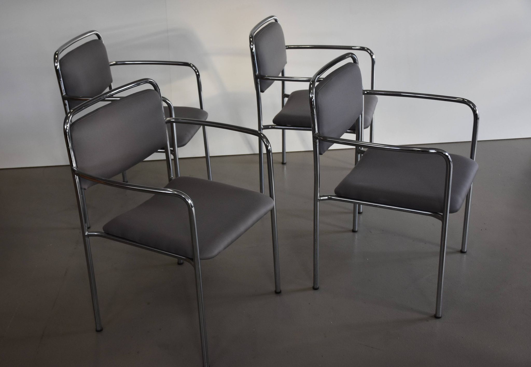 Set of 4 vintage chairs from the GDR era - 'Palast der Republik