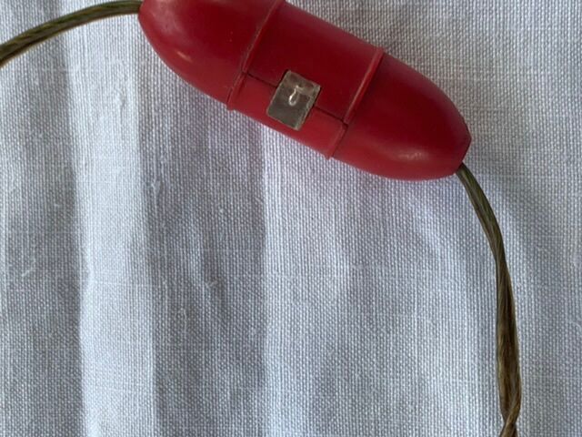 Art deco red enamelled ceramic bird table lamp