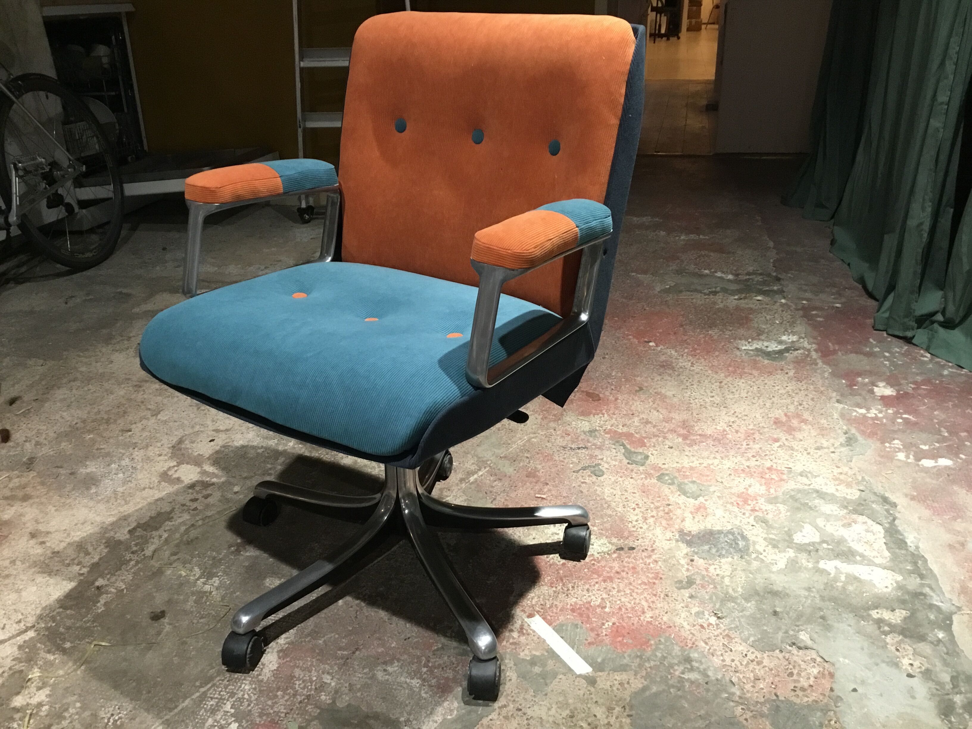 70's velvet office chair