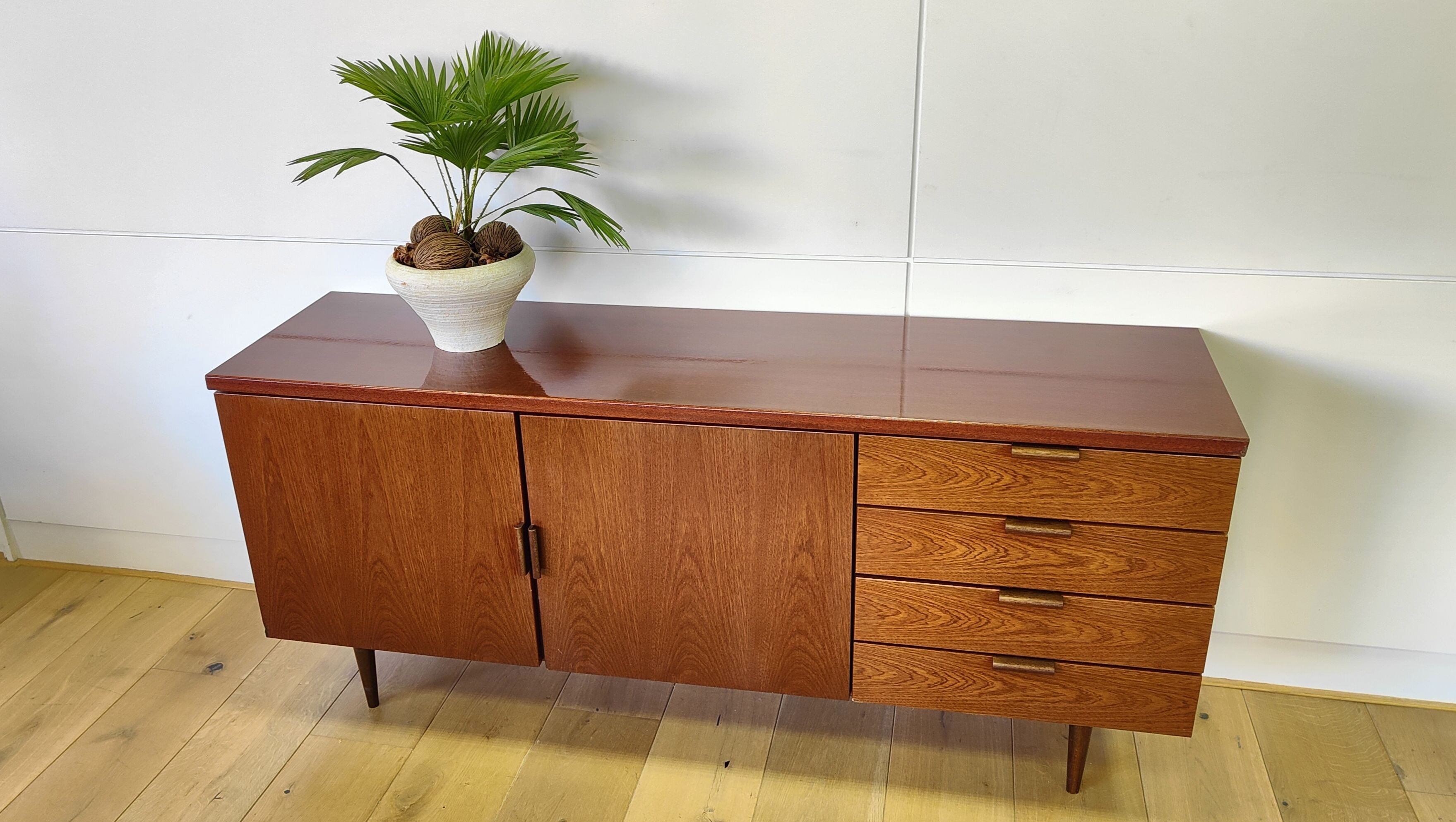 Mid-century enfilade buffet