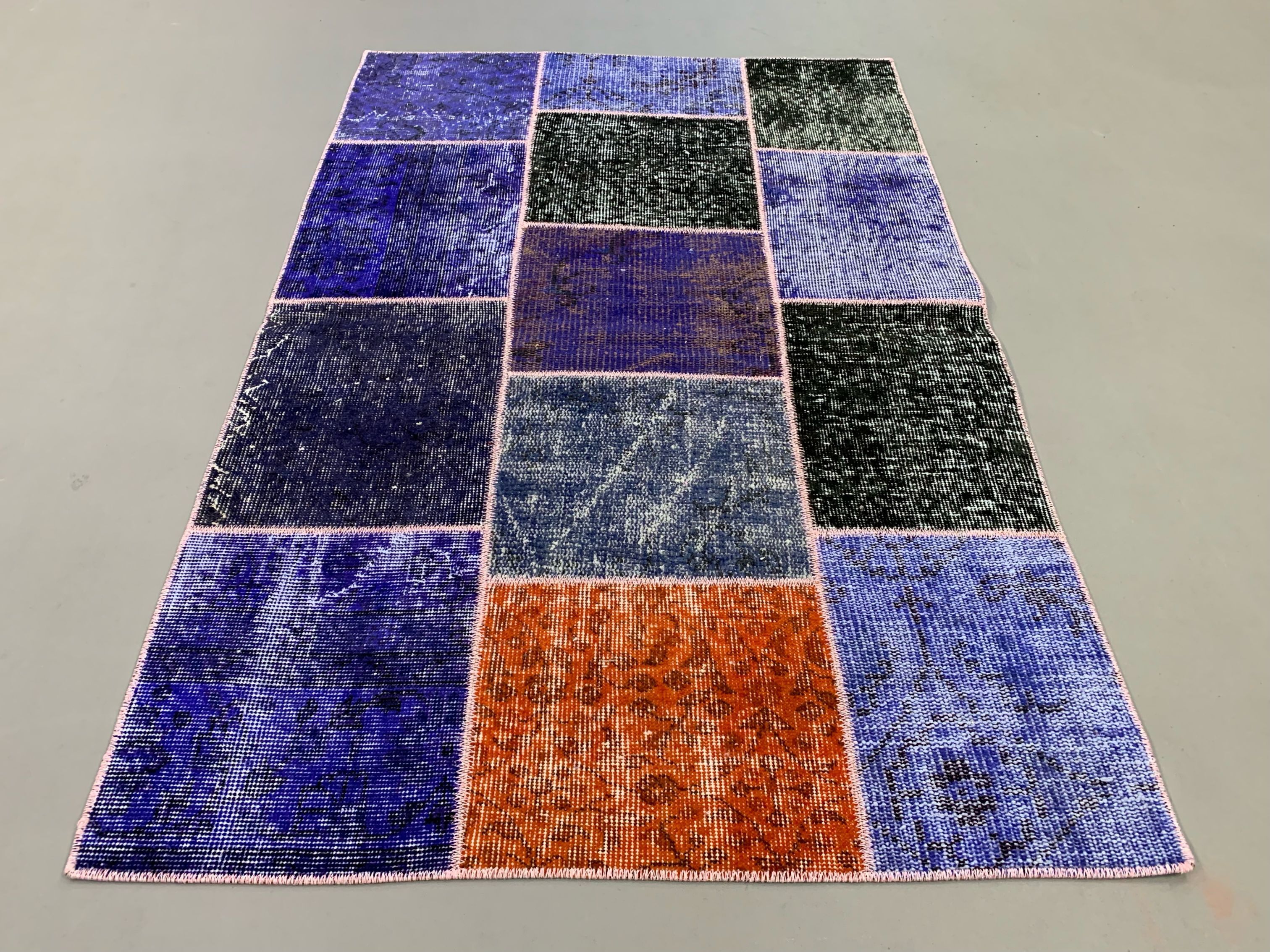 Distressed vintage turkish patchwork rug 150x100 cm wool medium