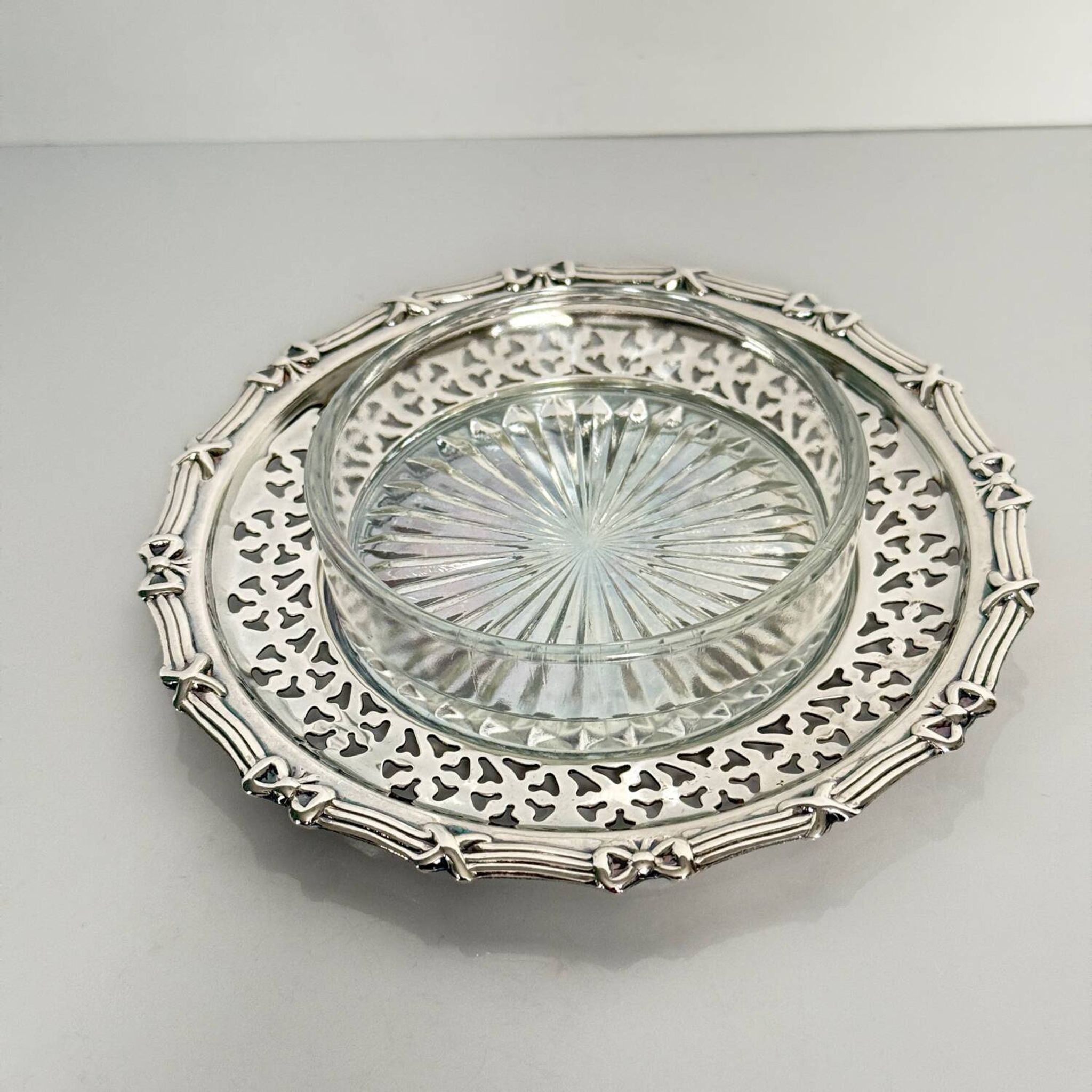 Silver metal ramekin with glass insert, ribbons, bows
