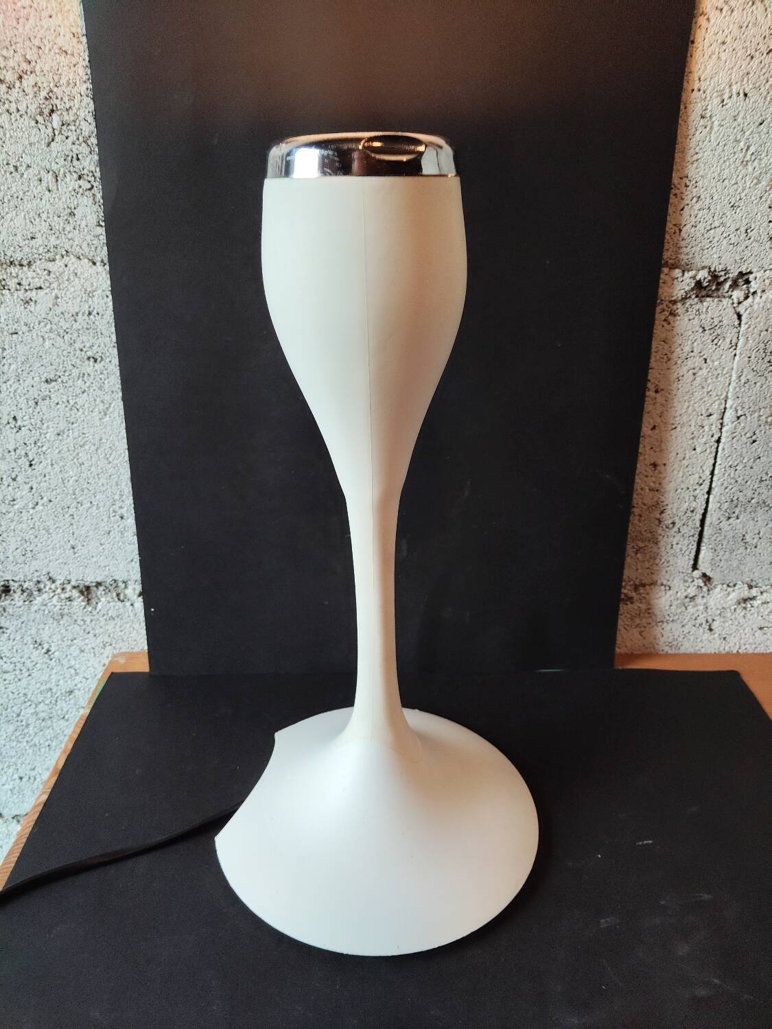 Lampe IKEA par Karl Öjerstam – Design scandinave – Posable ou applique