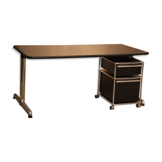Office design and subwoofer usm haller