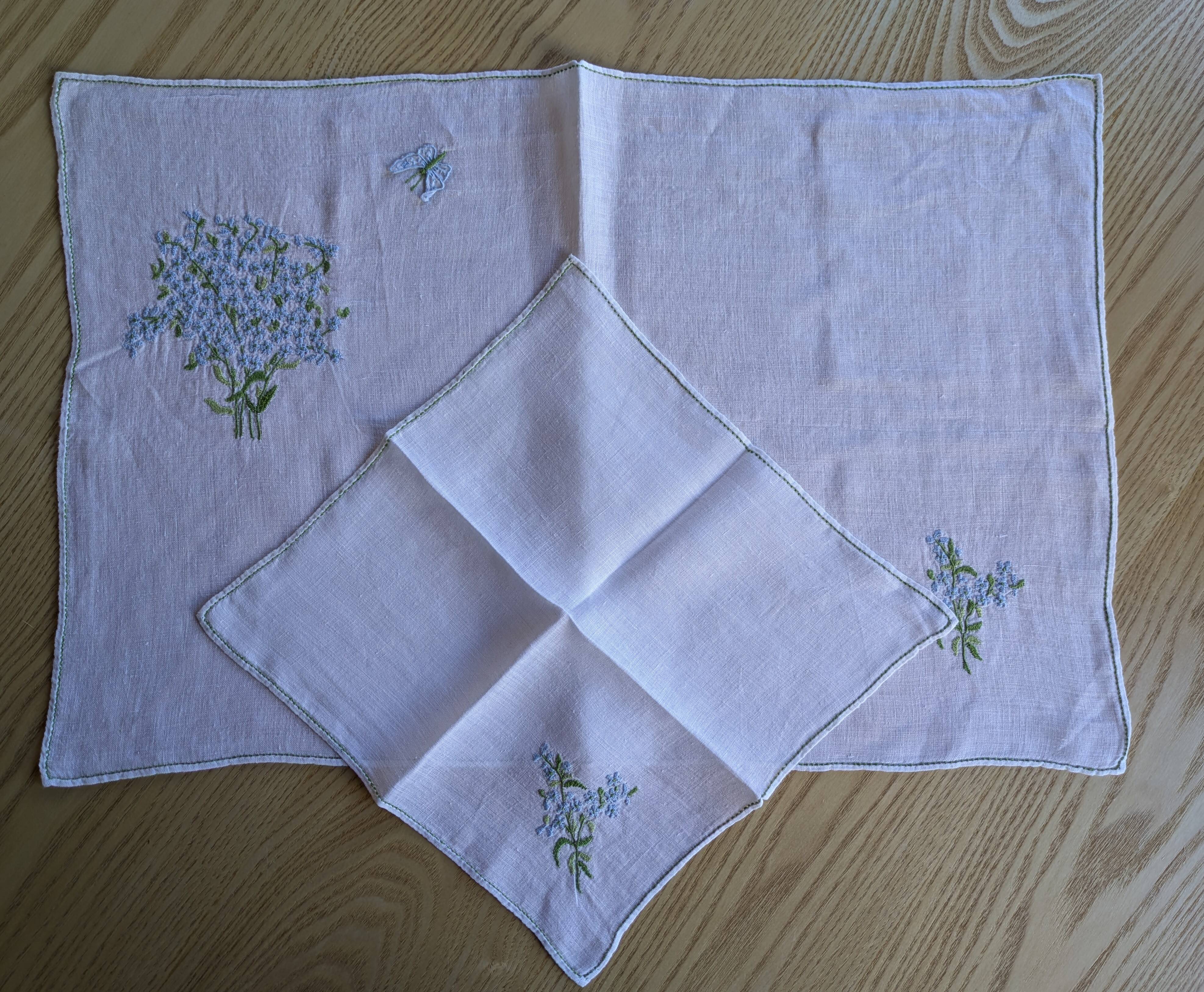 Hand-embroidered table duo in linen voile – Azure Bouquet & Butterfly