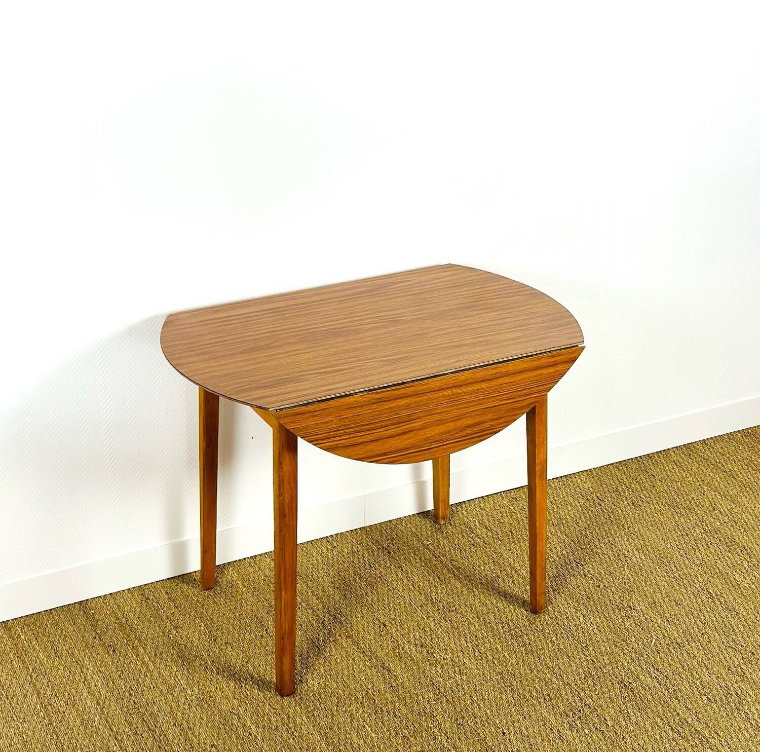 Table d’appoint vintage 1960