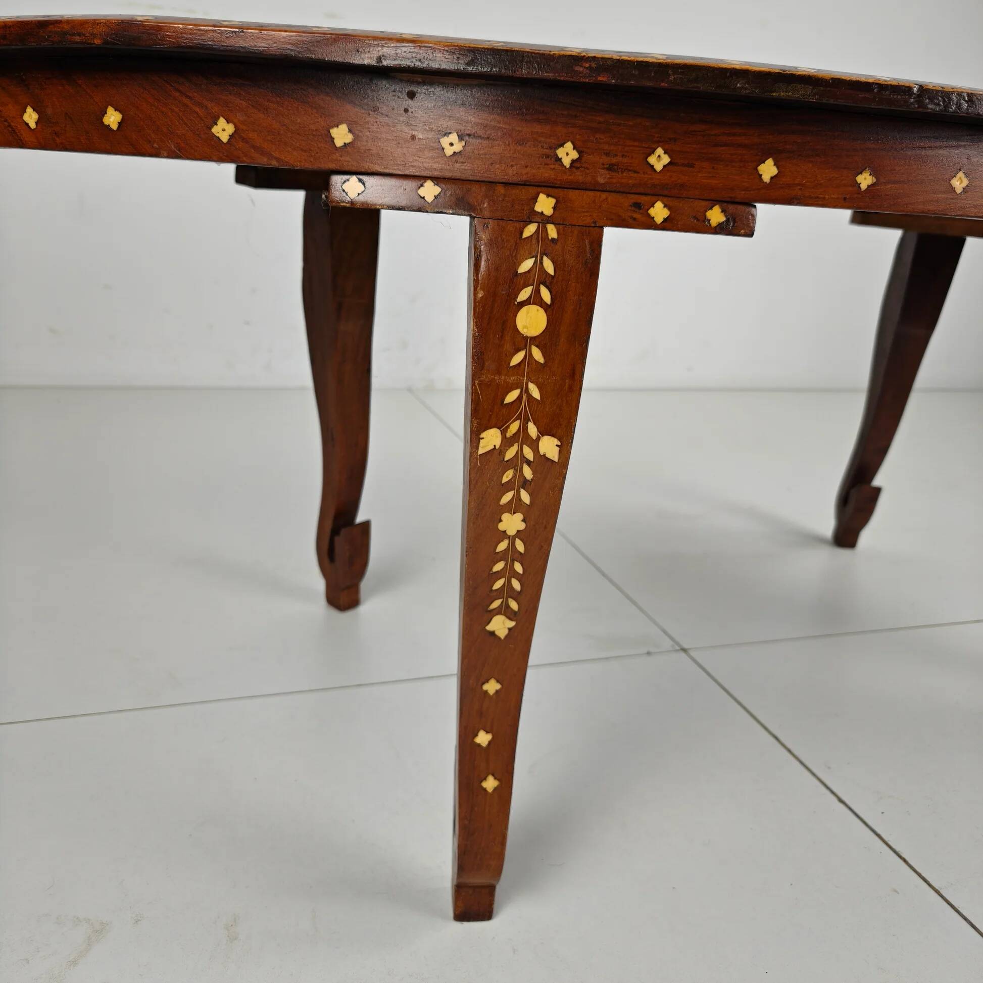 20th century Anglo-Indian inlaid bone coffee table