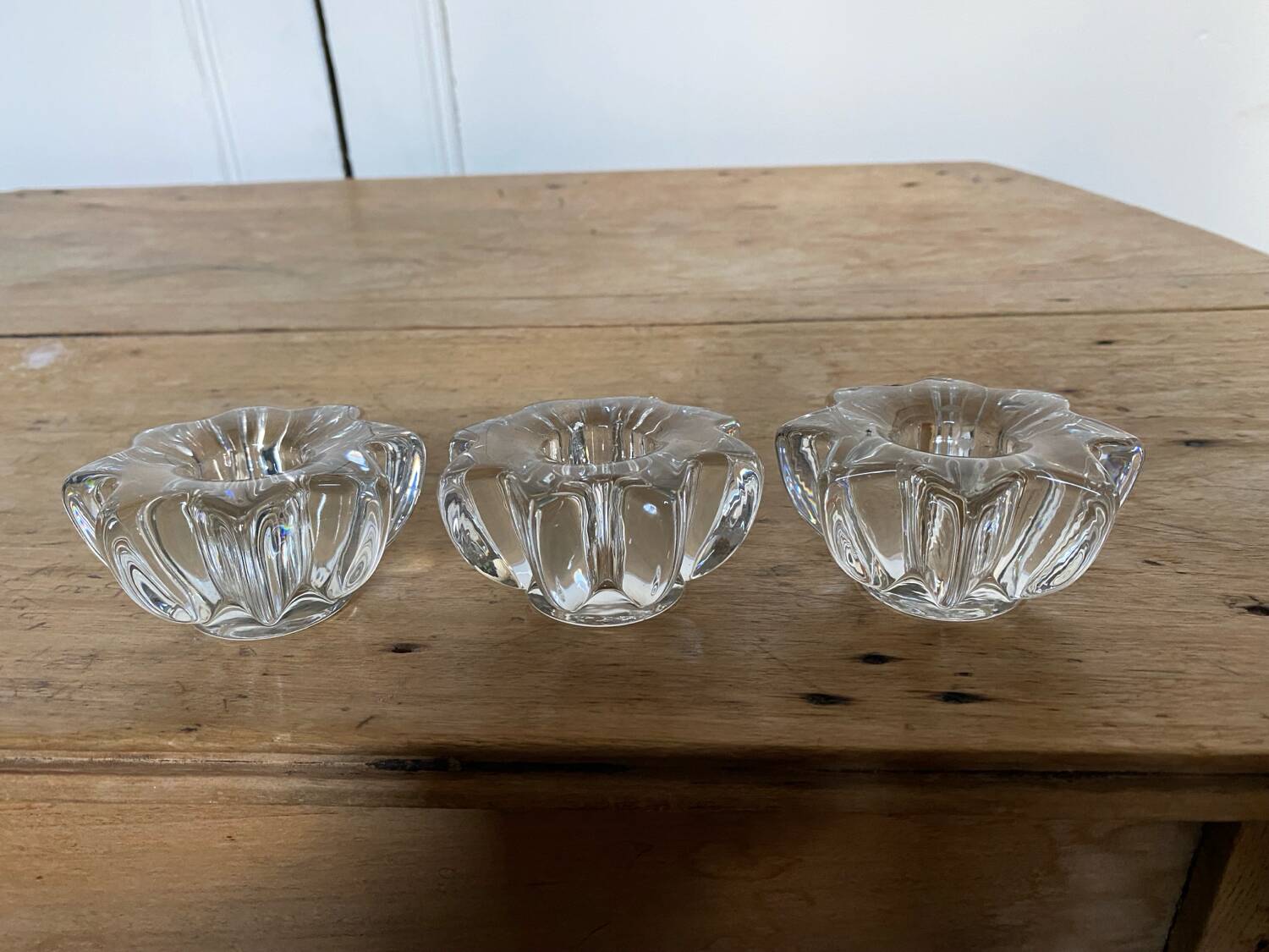 Set of 3 Pierre d'Avesn style glass candle holders