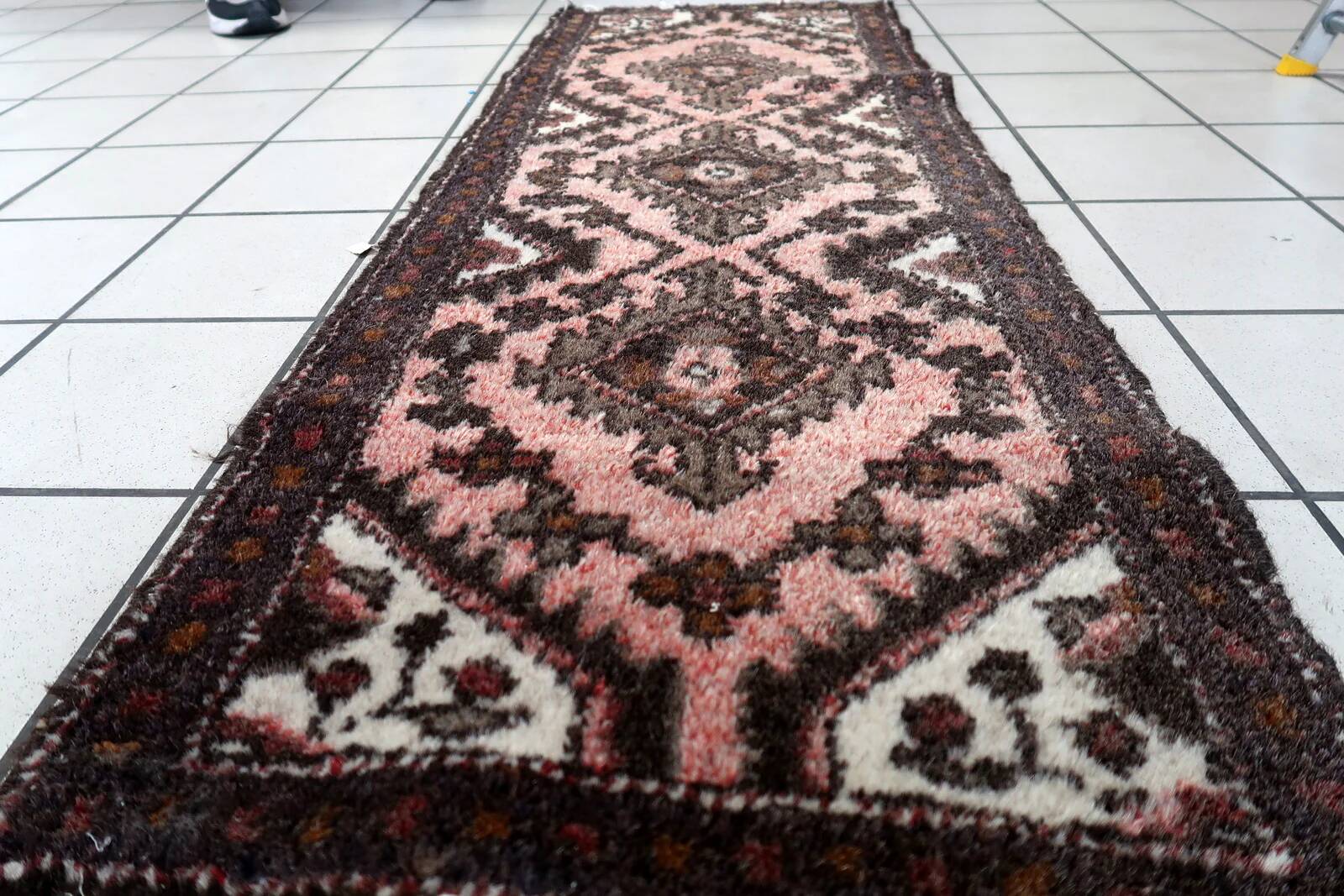 Handmade vintage Uzbek Bukhara runner 1.7' x 4.5' (52cm x 139cm) 1960s - 1С1164