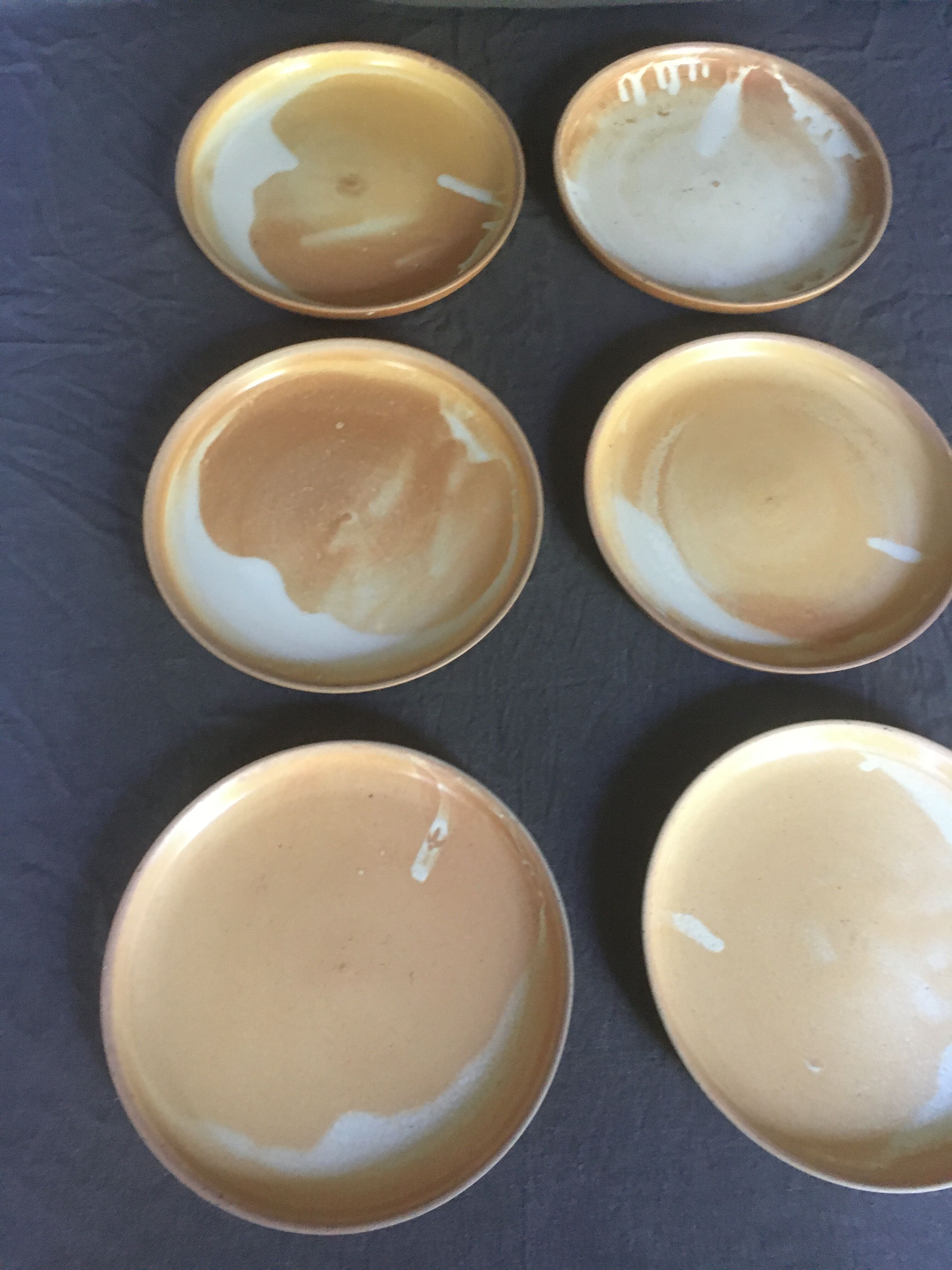 Lot of 6 flat sandstone plates