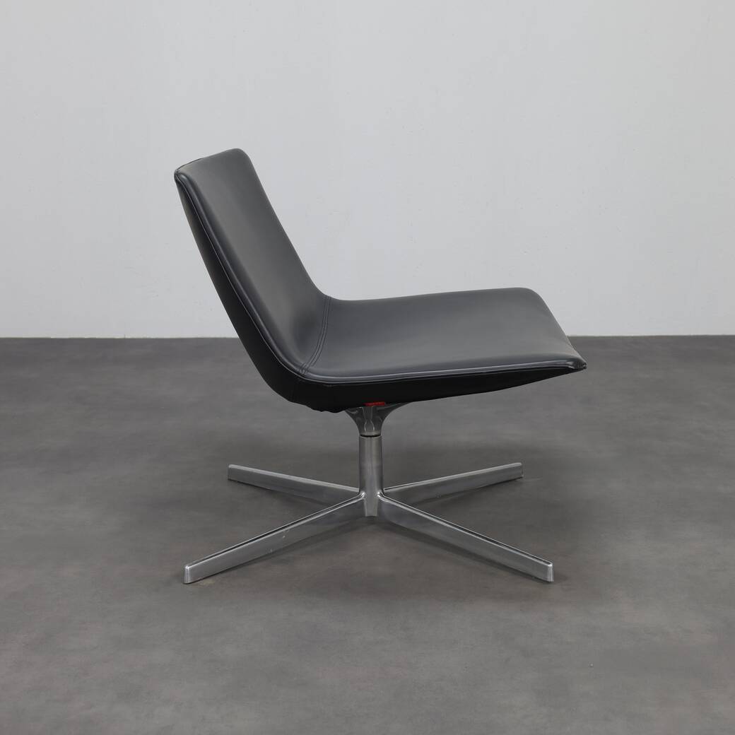 Swivel Lounge Chair "Catifa 80" by Lievore Altherr Molina for Arper, Italy