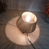 Lampe brutaliste des années 60 en bois et corde