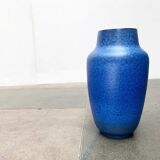 Large blue vase on a German workshop stand from the mid-20th century by Bückeburg Keramik, 1960s.