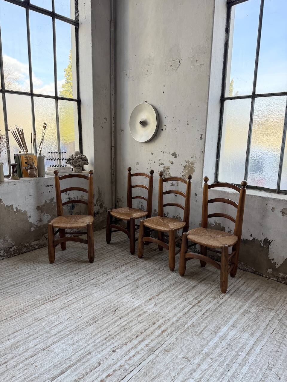 Set of 4 oak and straw chairs Dudouyt 1940