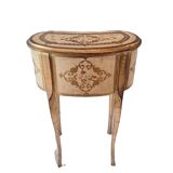 Small kidney side table with drawers in gilded wood, florentine style