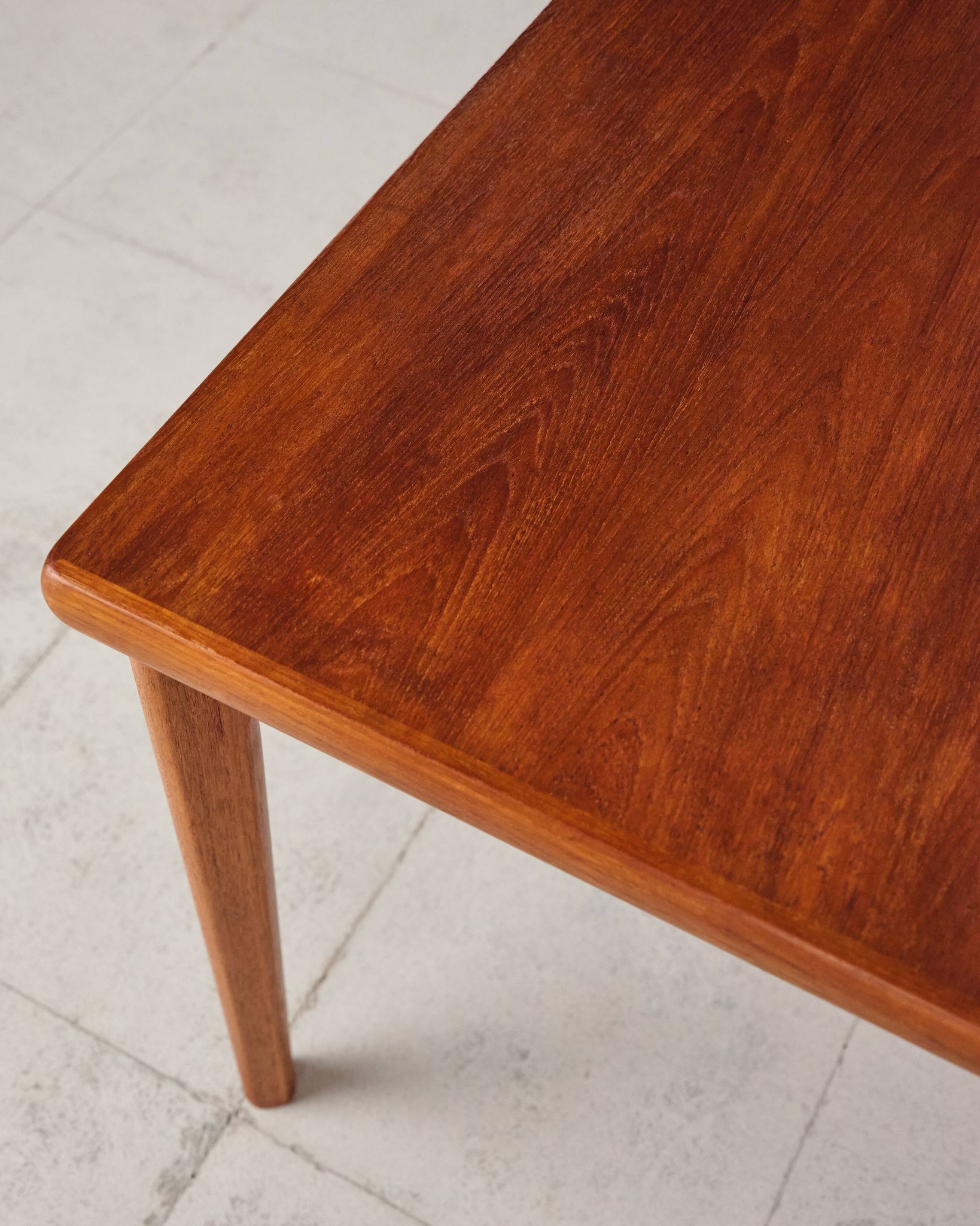 Table extensible par Henning Kjærnulf pour Vejle Stole, années 1960