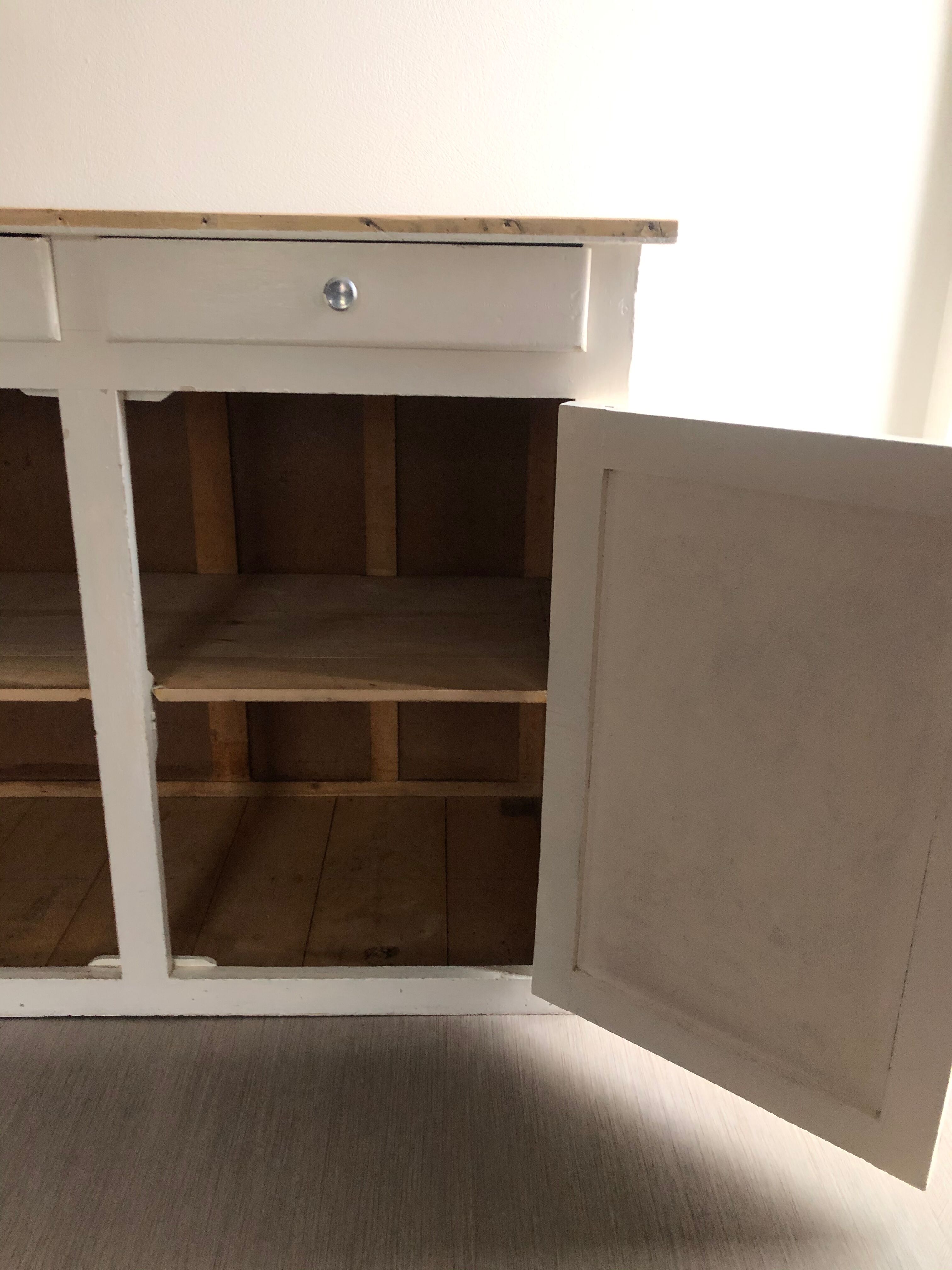 Parisian buffet patinated