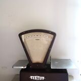 Vintage Testut grocery scale