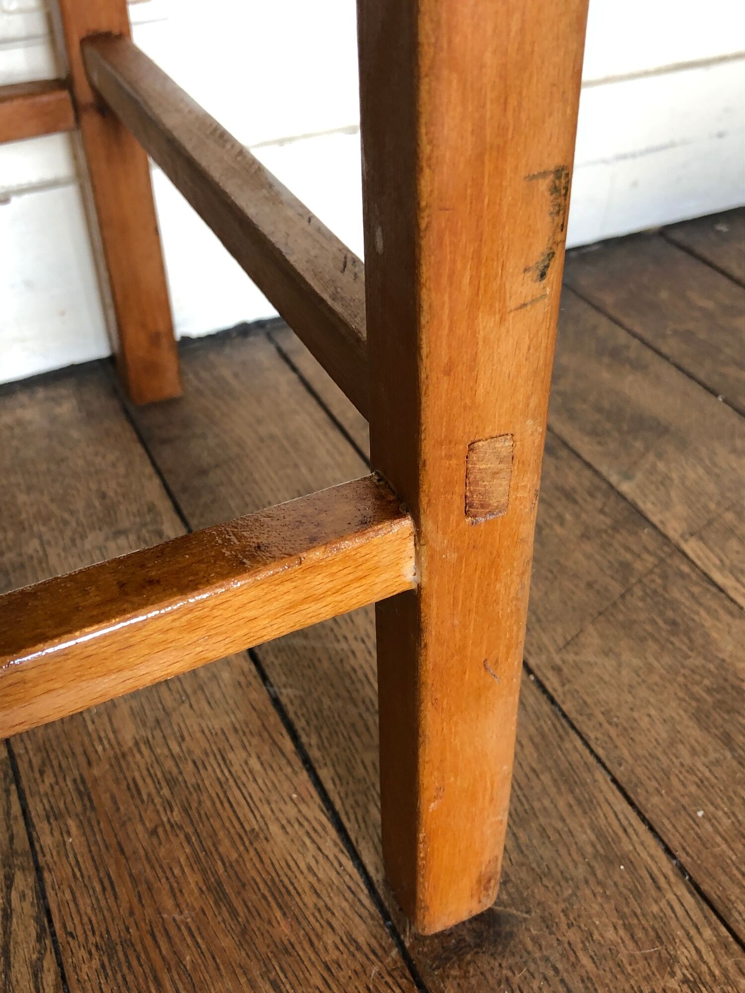Chair made of wood and rope