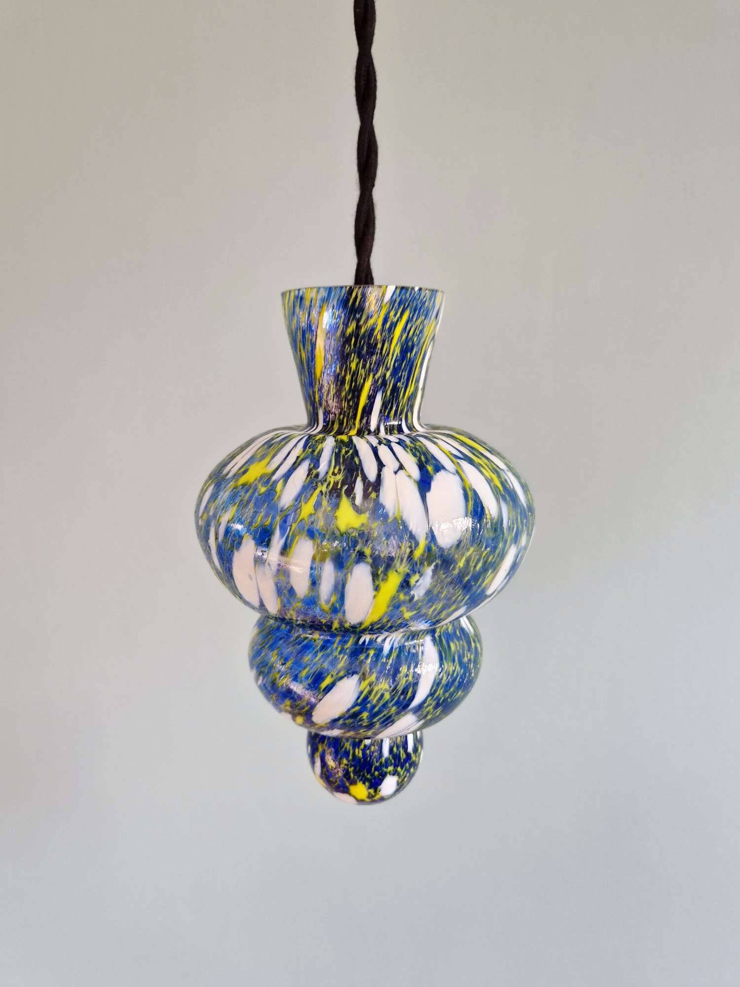 Duo de suspensions en verre soufflé multicolore, Murano, 1950-60