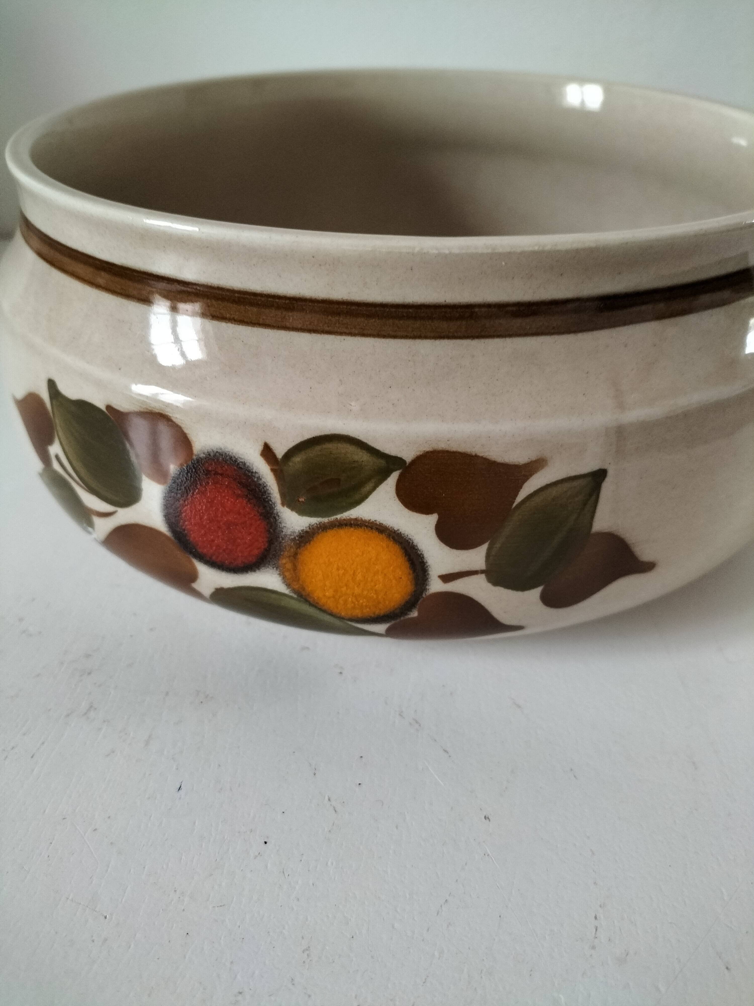 Villeroy & Boch dish, vintage beige stoneware from the 1970s