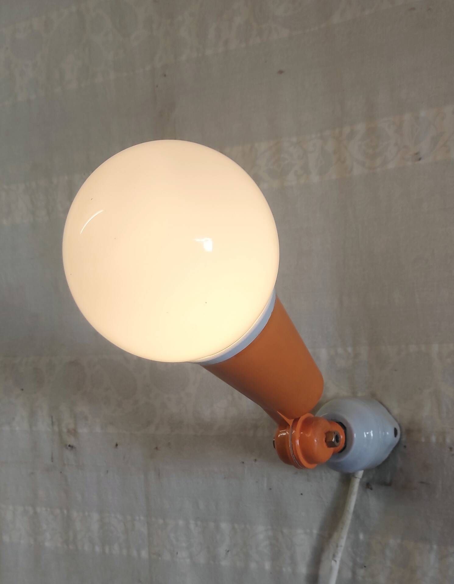 Spotlight by Lita in aluminium and porcelain - mid 20th century.