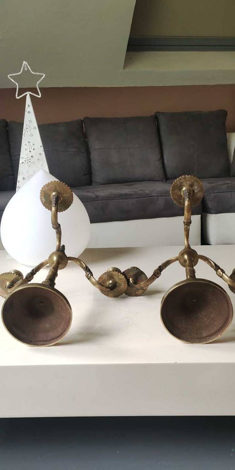 Pair of 3-arm curved chandeliers. Baroque/Rocaille style.