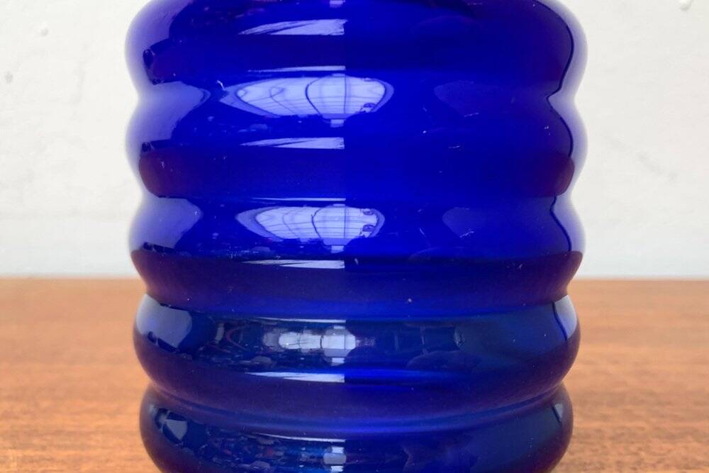 Glass vase from the GDR, mid-century from Veb Glaswerk Harz Derenburg, 1960s.