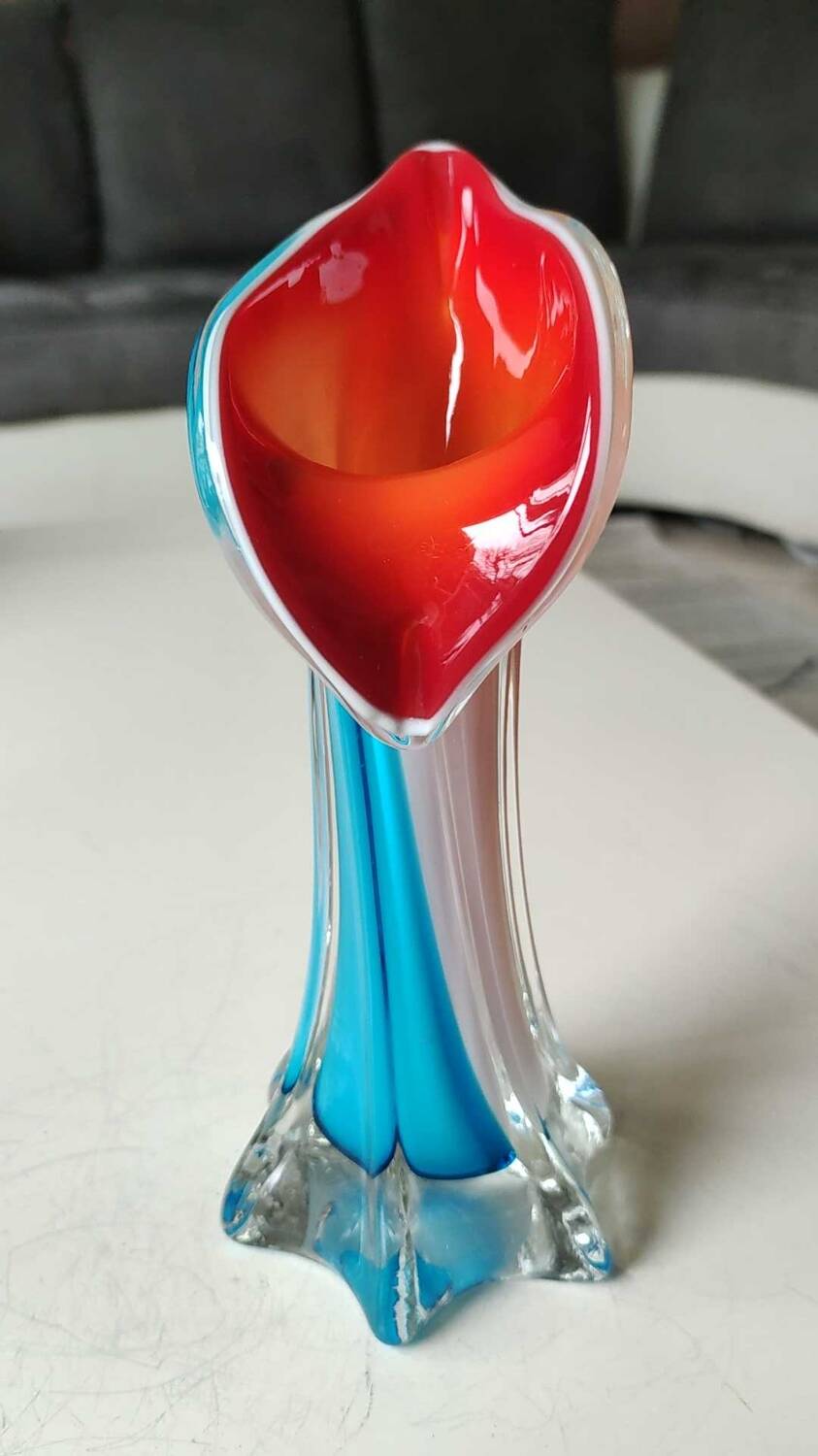 Arum Flower/Jack in the Pulpit Vase. Made of Murano blown glass. Height 20 cm