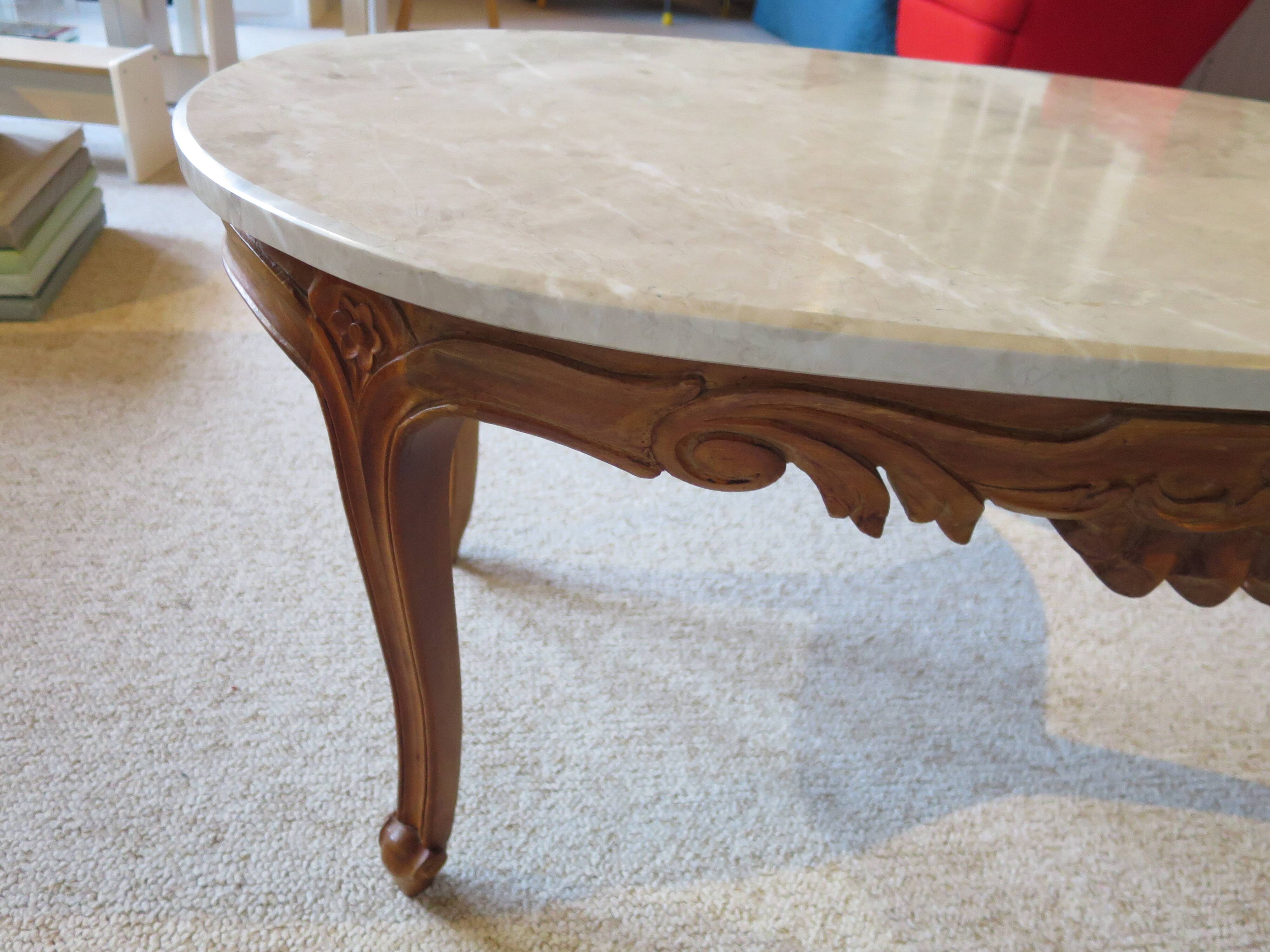 Oval coffee table - carved wood - white veined marble - Regency / Louis XV style