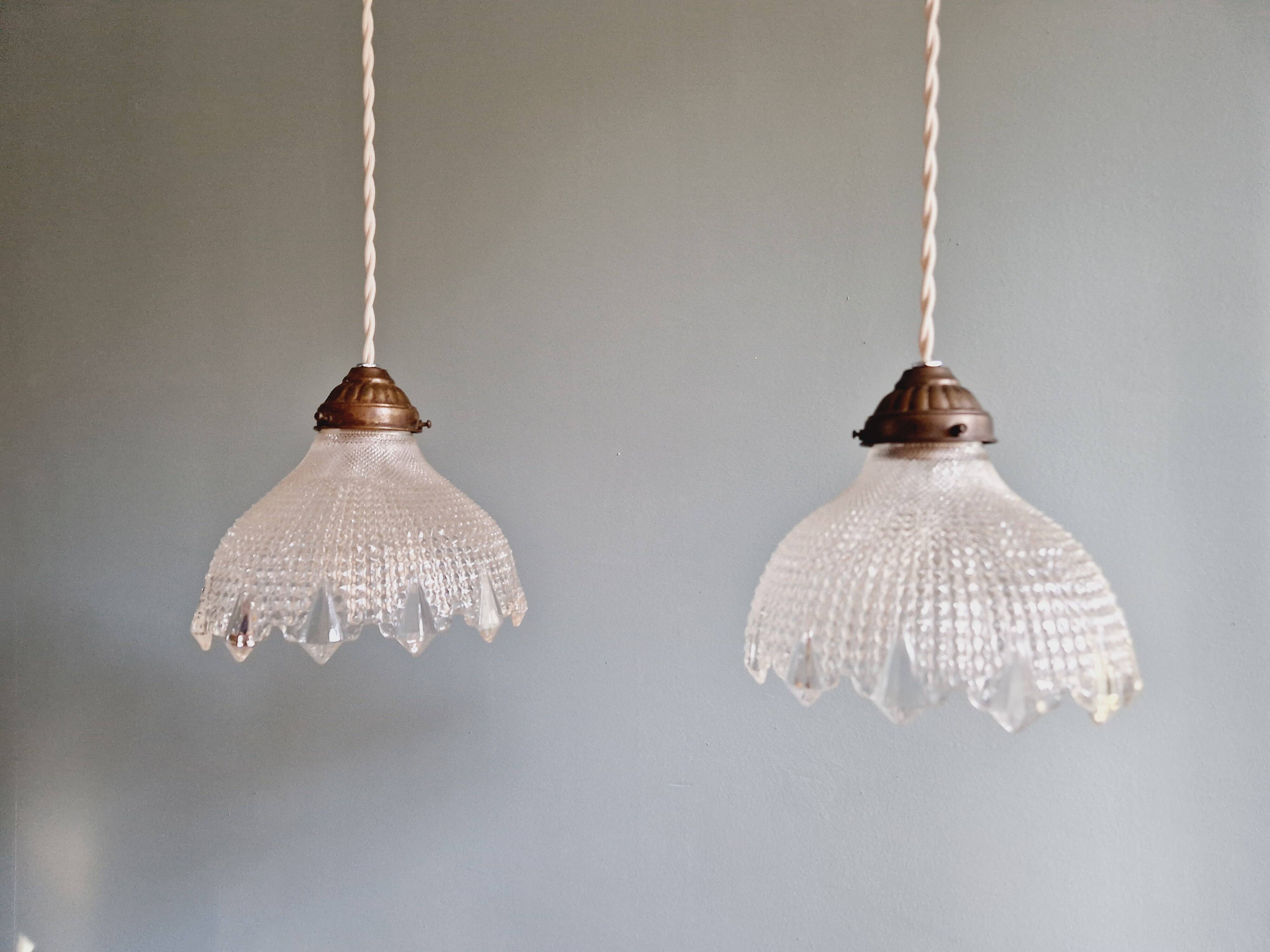 Art Deco scalloped clear glass pendant light, 1920s-30s