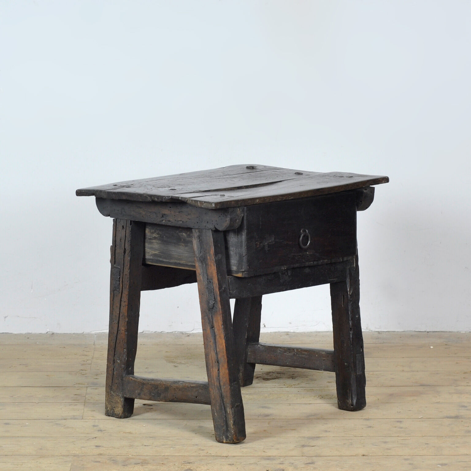 Spanish oak side table, 18th century