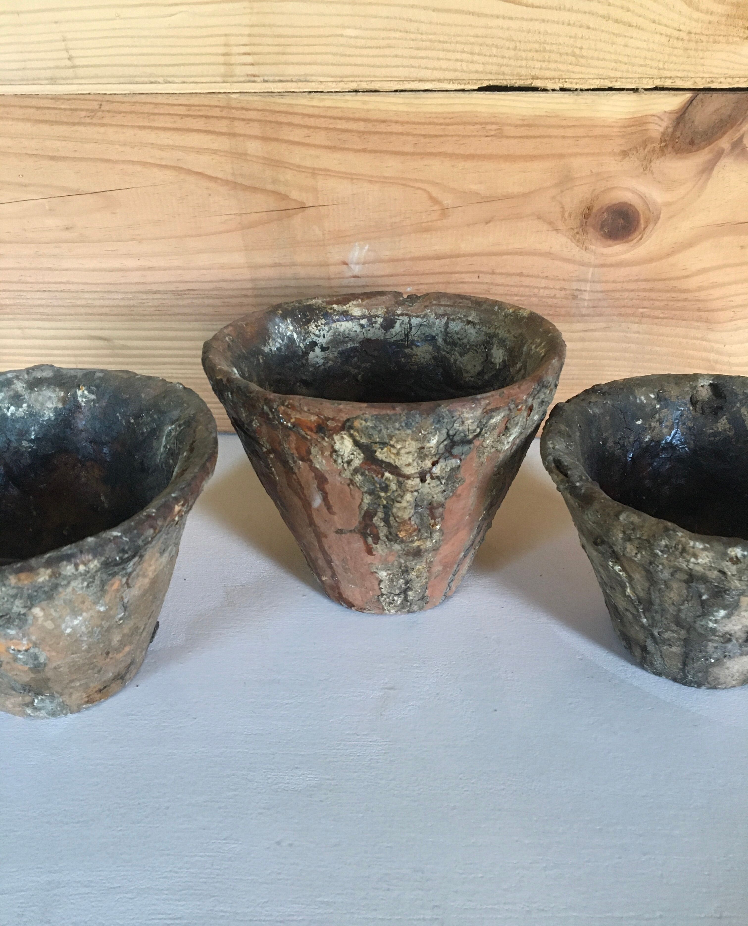 Terracotta resin pot