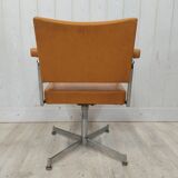 Vintage swivel office chair