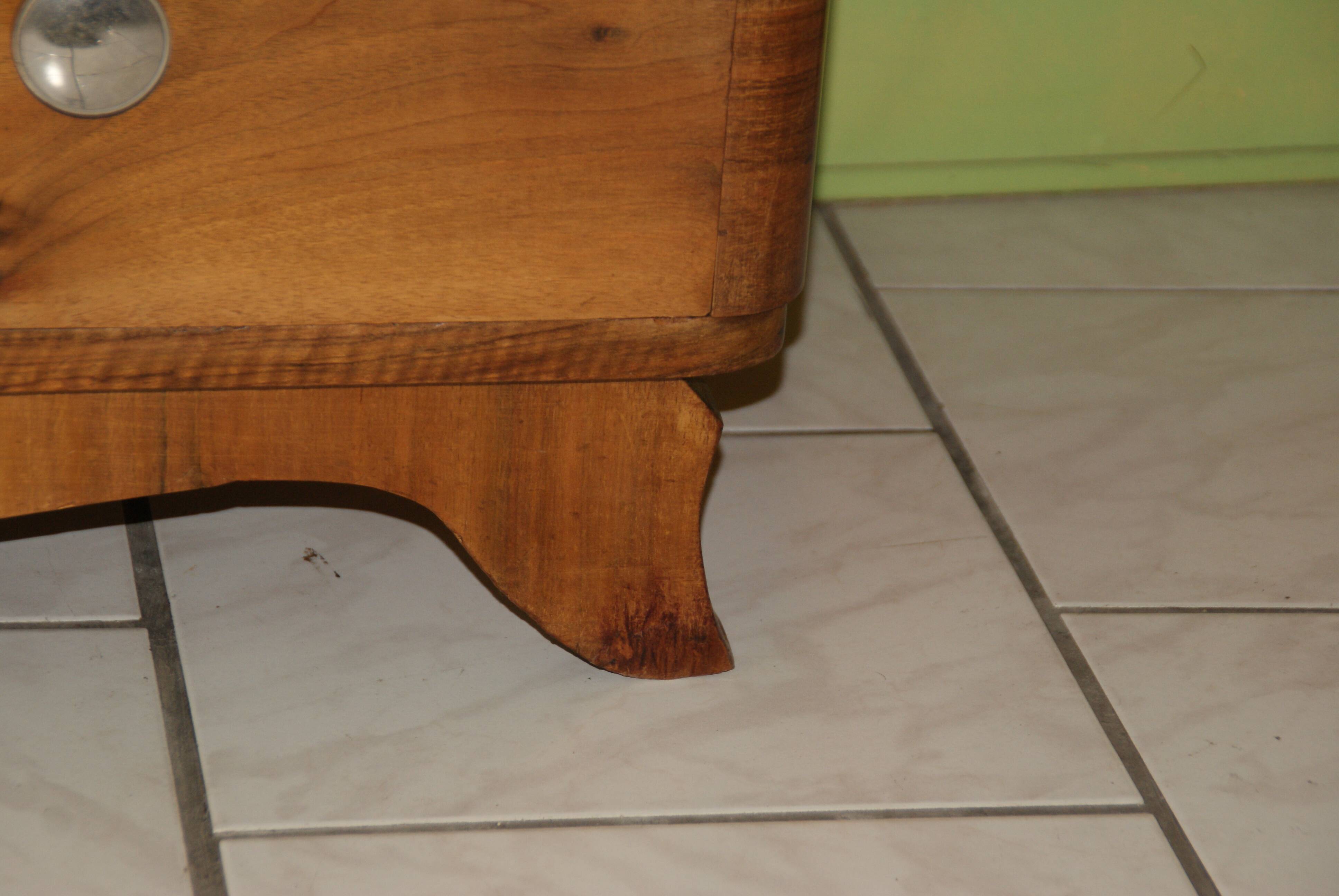 Art Deco commode from around 1930