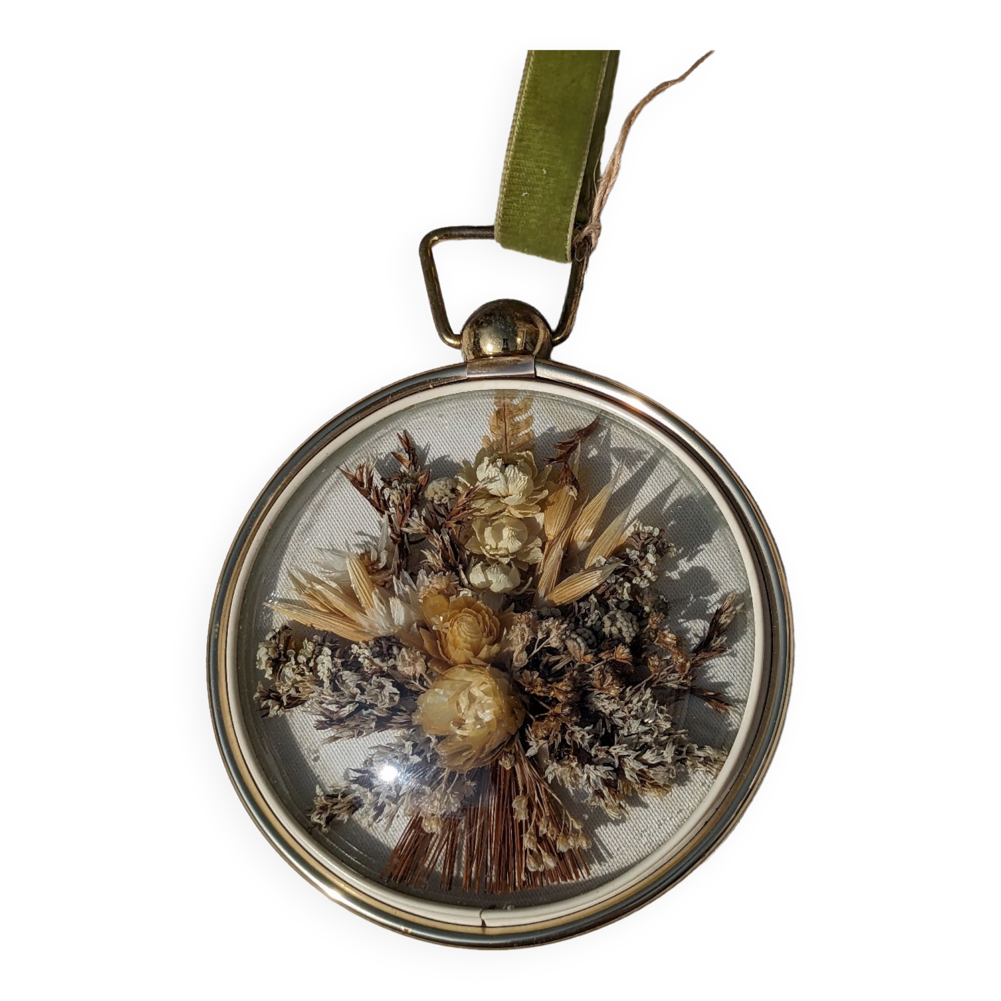 Domed frame of dried flowers