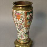 Porcelain vase of canton china xixth