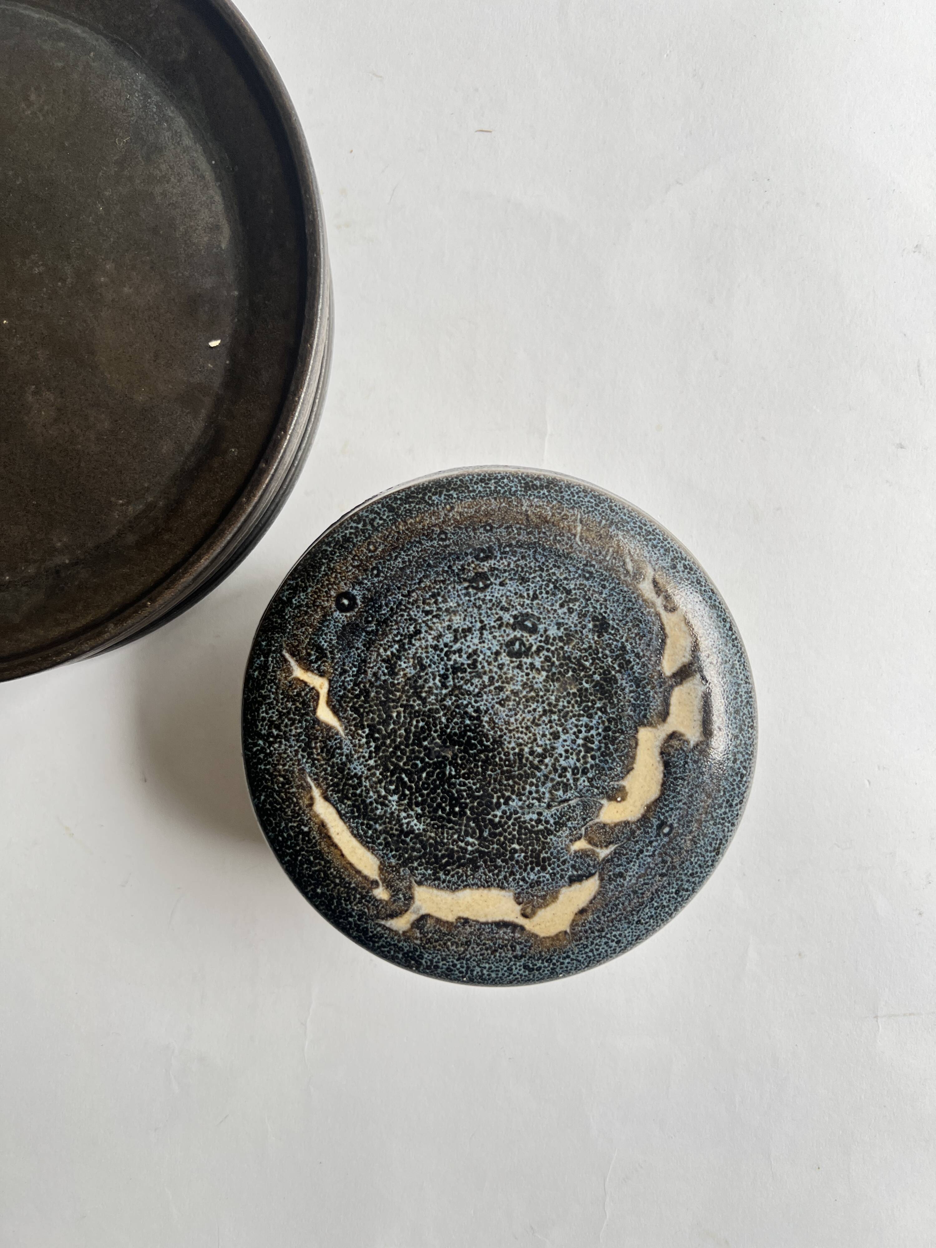 Deep blue glazed ceramic box, signed Abbaye Font Gombault, France