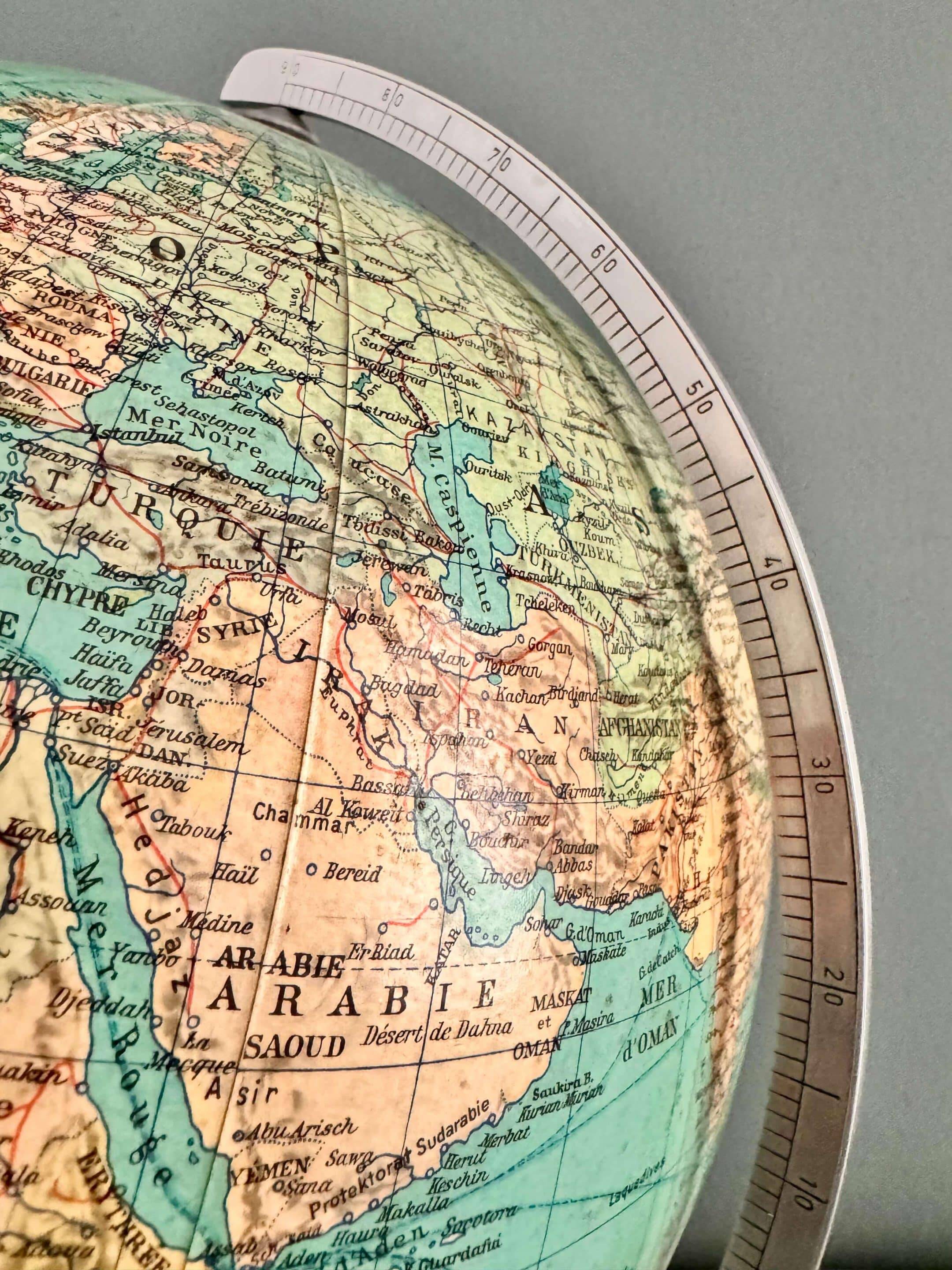 Duo globe terrestre « Colomb », vers 1960