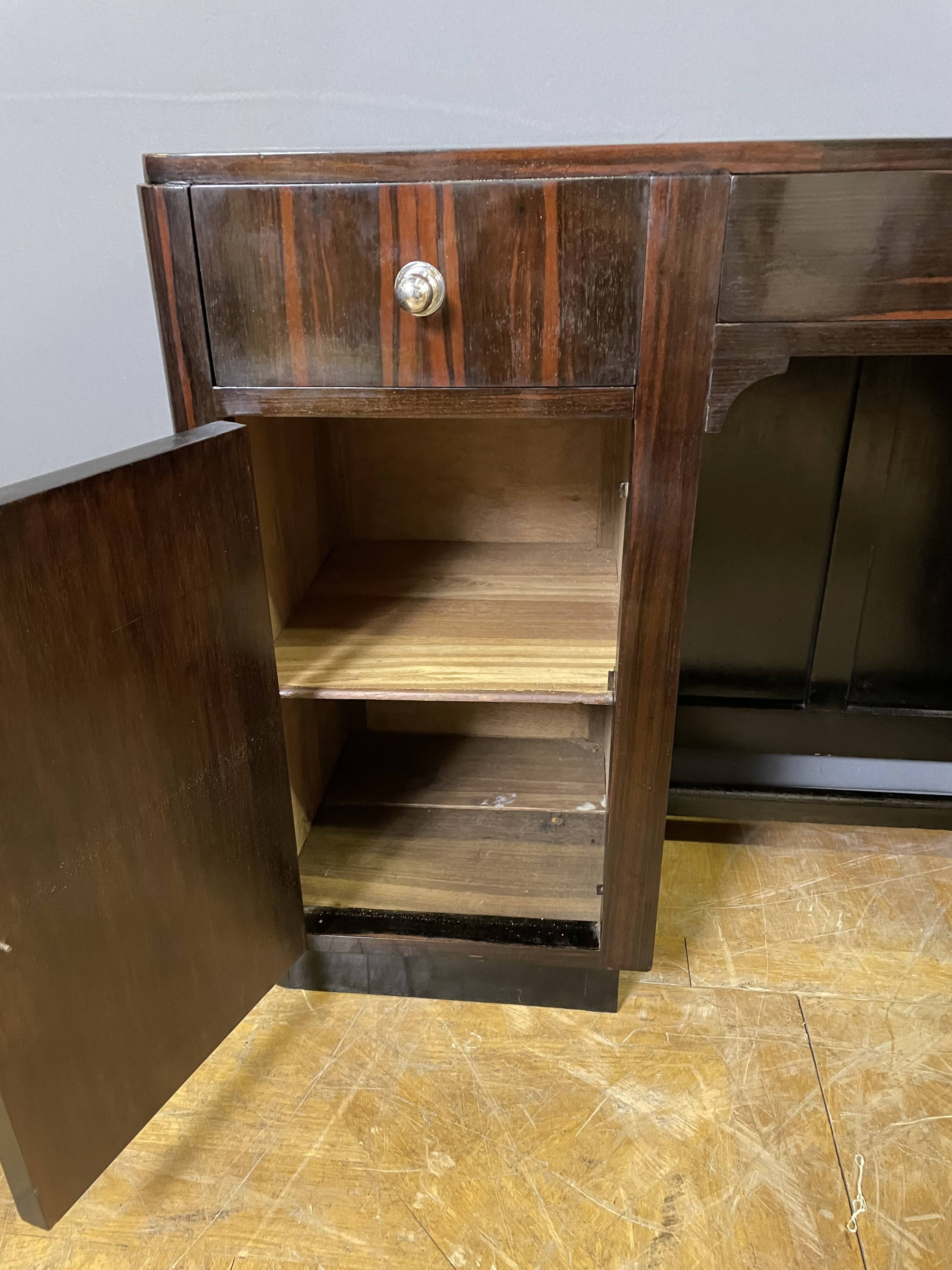 Art Deco desk in Macassar ebony