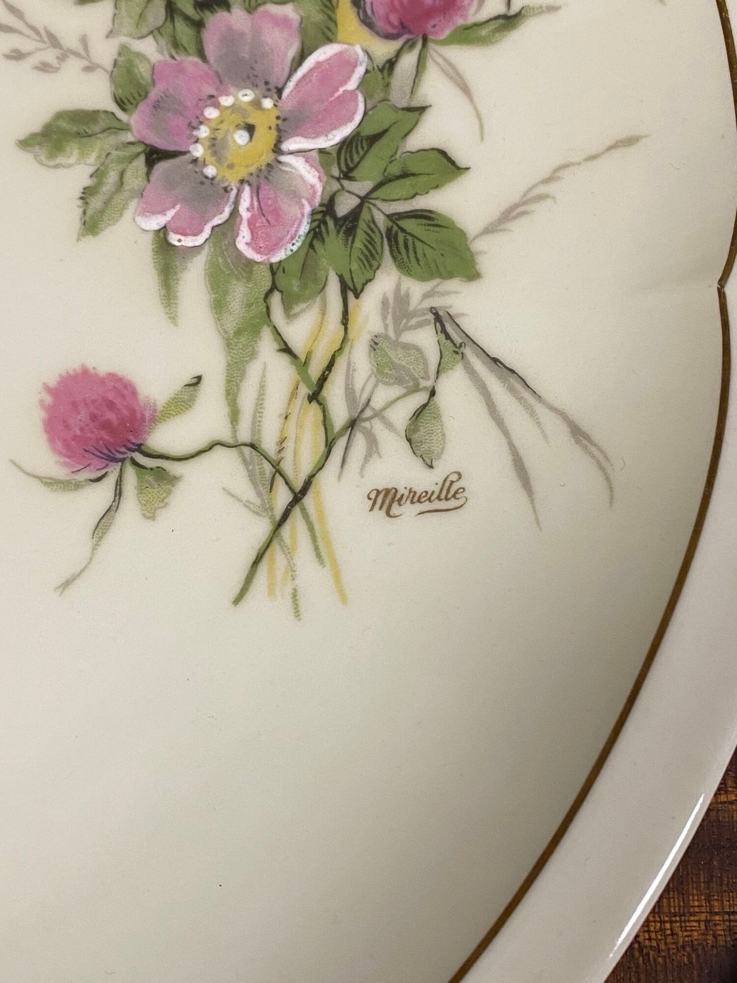 Charles Ahrenfeldt Limoges Mireille model table service 60 pieces in fine porcelain