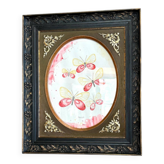 Butterfly frame