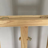 Adjustable painter's easel condition nine twentieth era