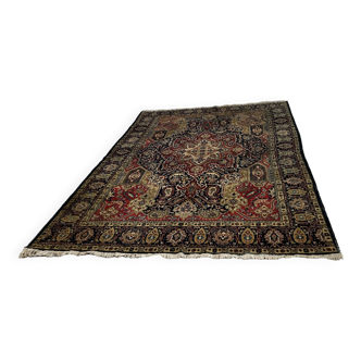 Persian Tabriz rug (one million knots per m2) 1940, wool on cotton weft, 371x250cm