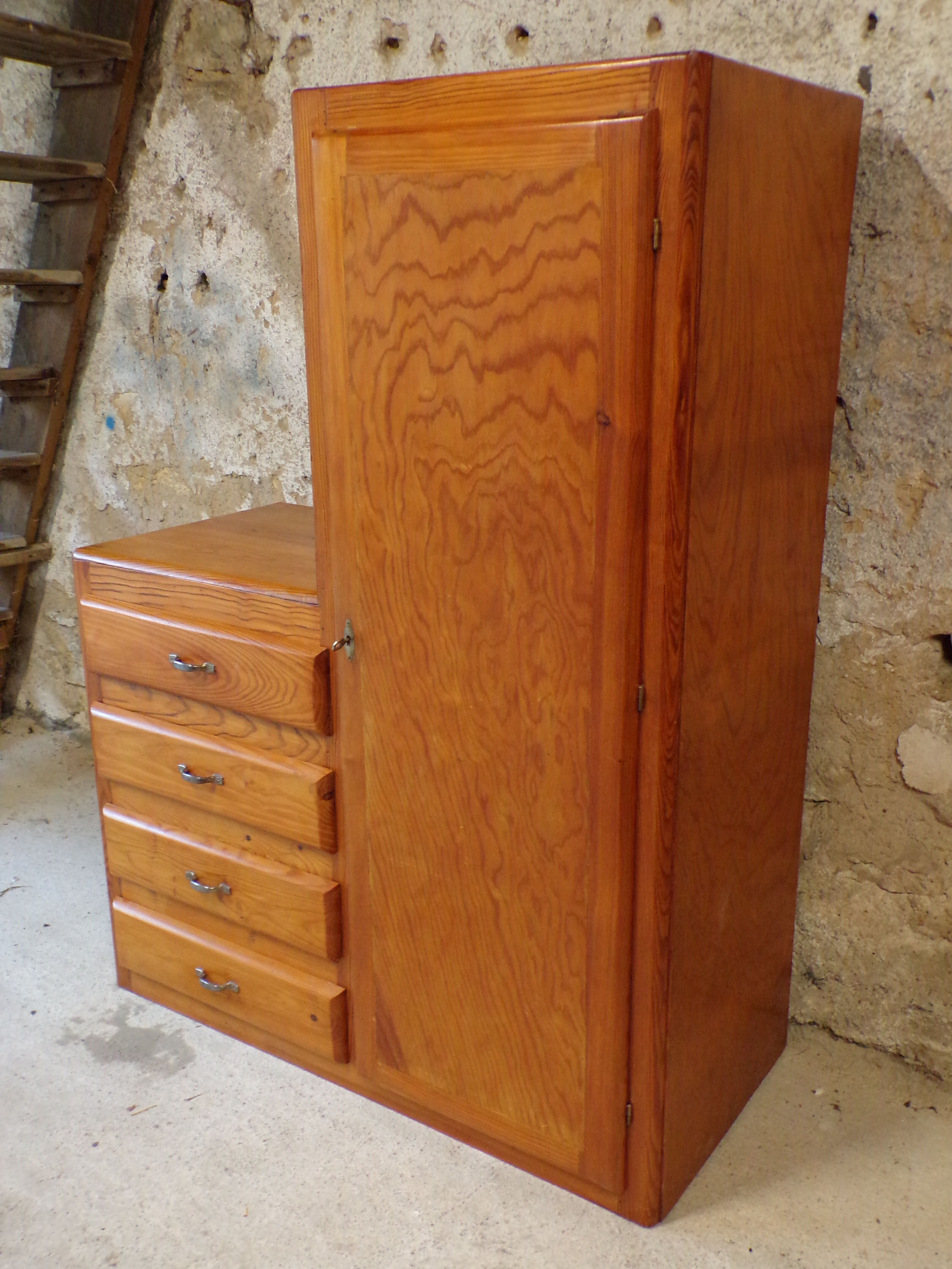 Vintage boarding cabinet