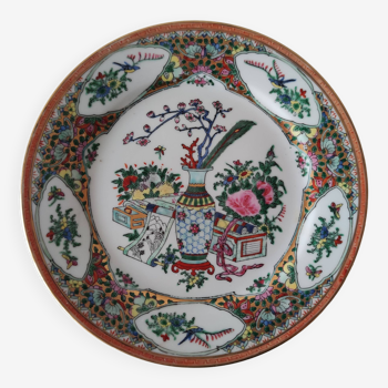 China Early XX Polychrome porcelain plate TBE