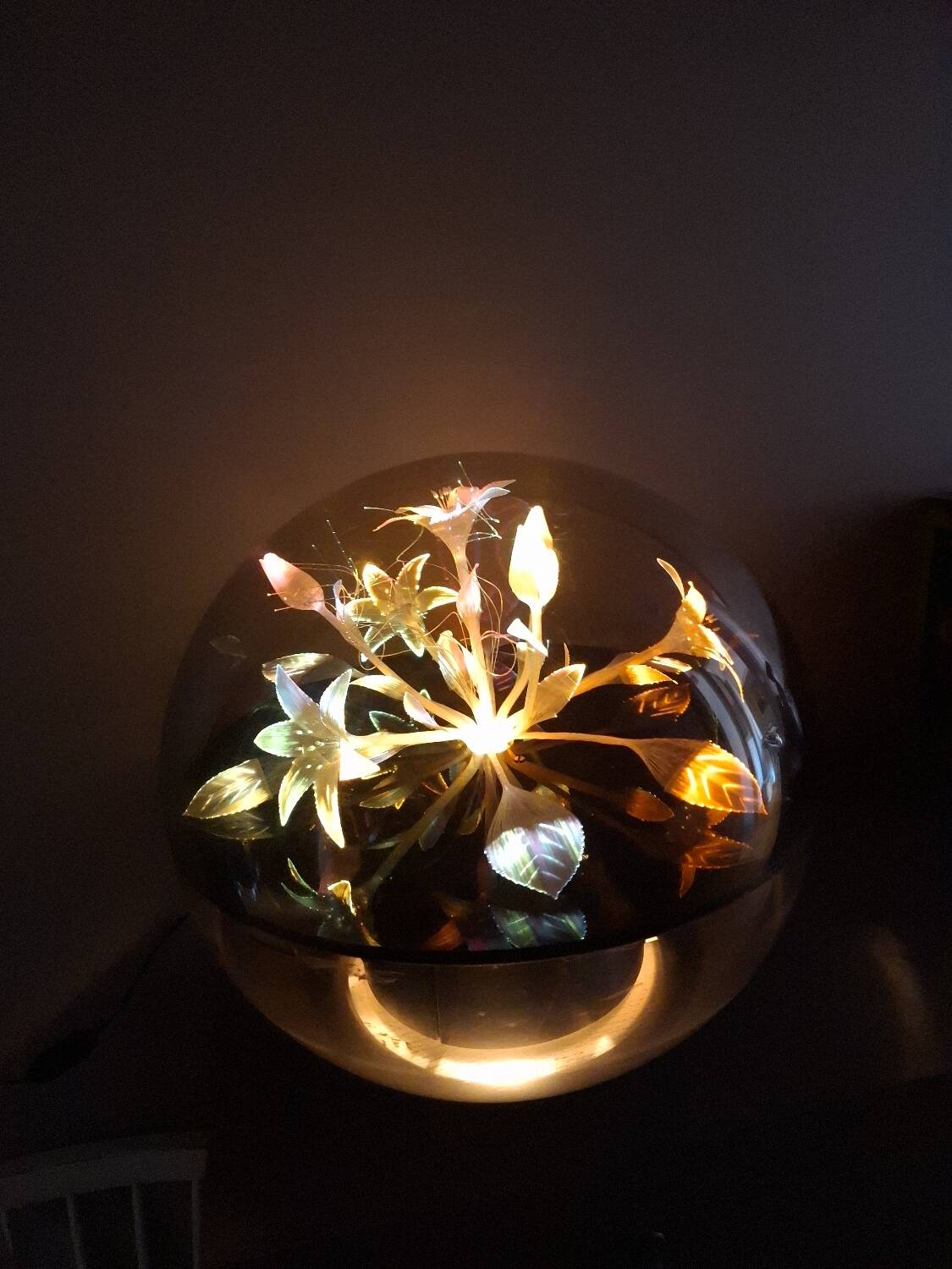 Vintage 1970s space age lamp