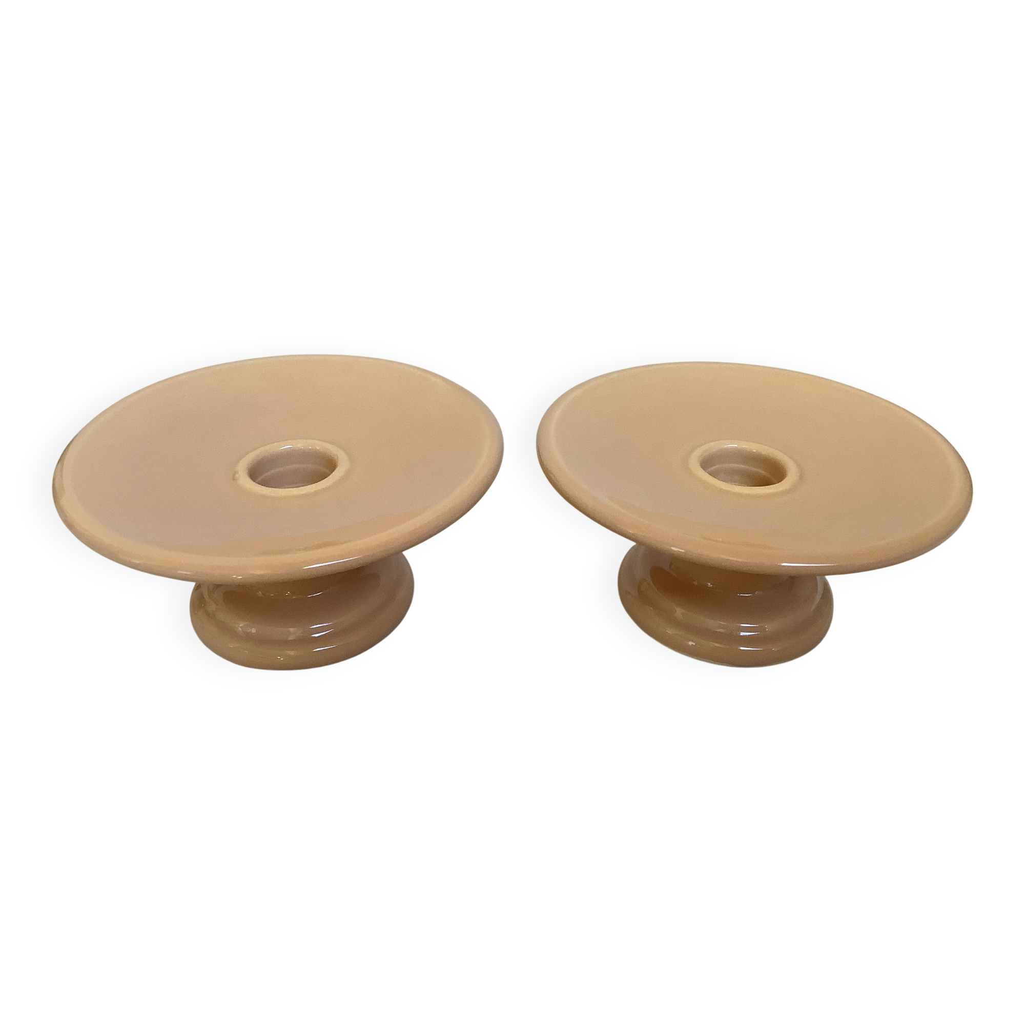 Pair of beige candlesticks